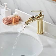 Gouden Watervalkraan voor Badkamer Wastafel - Massief Messing